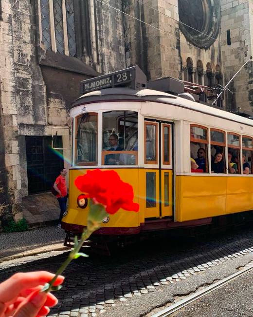 Ce mois-ci, nous fêtons les 50 ans de la Révolution portugaise